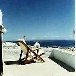 Nefeli Άνω Σύρος